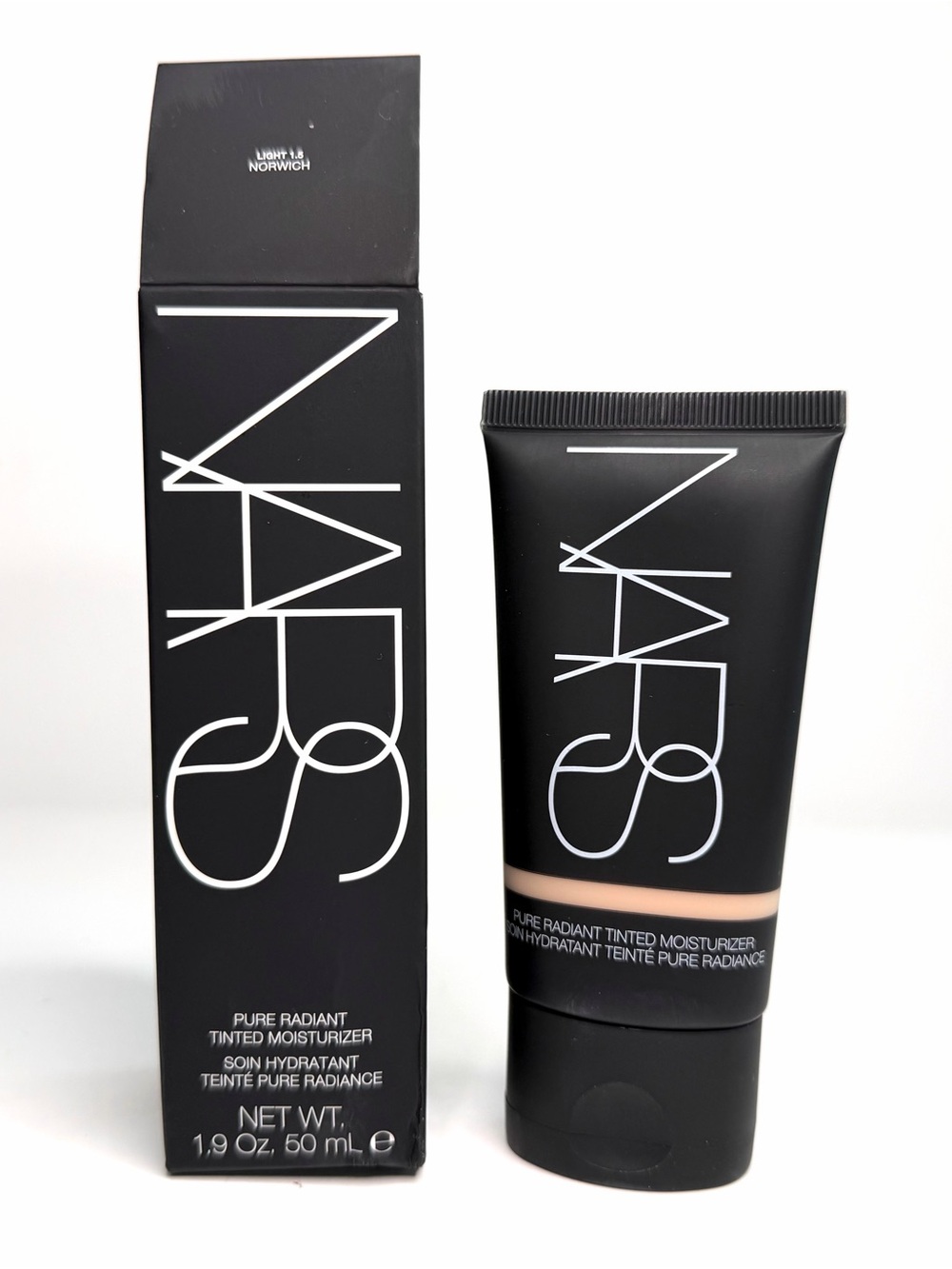NARS Pure Radiant Tinted Moisturizer NORWICH Light 1.5- SPF Free